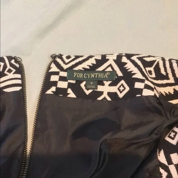 Tribal print skirt - Picture 4 of 4